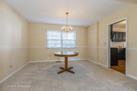 9 W Bailey Rd, Naperville, IL 60565 photo 5