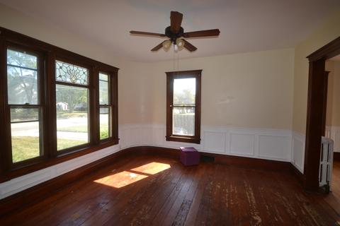 218 Villa St, Elgin, IL 60120 photo 8