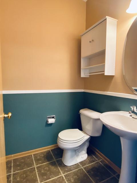 2488 Georgetown Cir, Aurora, IL 60503 photo 4
