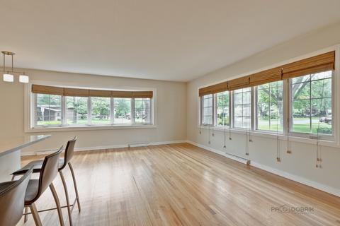 700 Pine St, Deerfield, IL 60015 photo 9