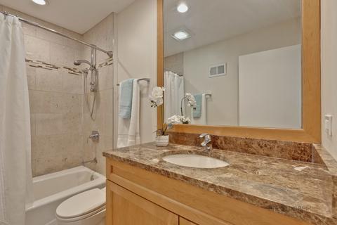 700 Pine St, Deerfield, IL 60015 photo 24