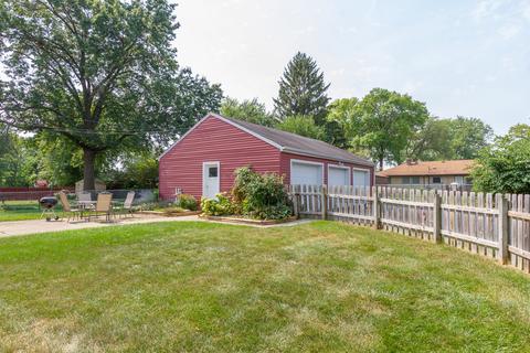2 S Clifton Ave, Elgin, IL 60123 photo 21