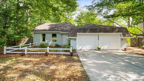 2424 Lisson Rd, Naperville, IL 60565 photo 1