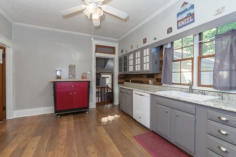 301 W John St, Forrest, IL 61741 photo 14