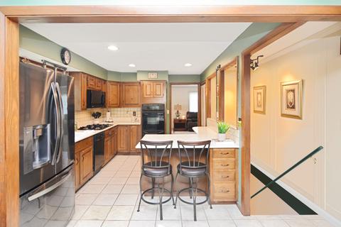2022 E Jackson St, Bloomington, IL 61701 photo 11