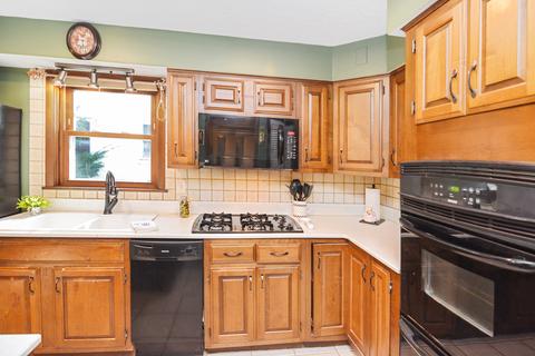 2022 E Jackson St, Bloomington, IL 61701 photo 10