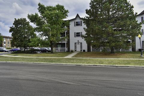 105 Gregory St #02, Aurora, IL 60504 photo 4