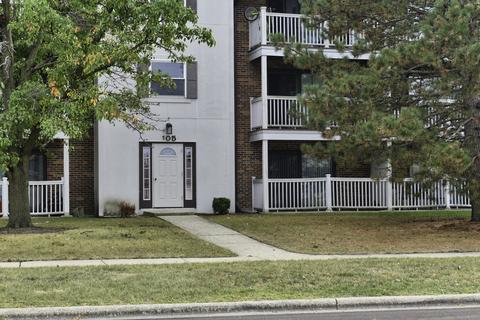 105 Gregory St #02, Aurora, IL 60504 photo 3