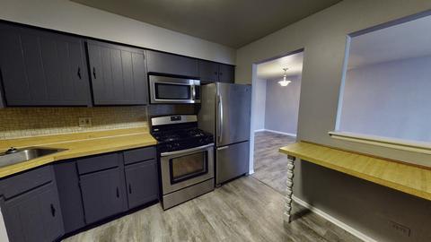 105 Gregory St #02, Aurora, IL 60504 photo 11