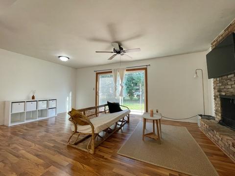 1209 Devonshire Dr, Champaign, IL 61821 photo 5