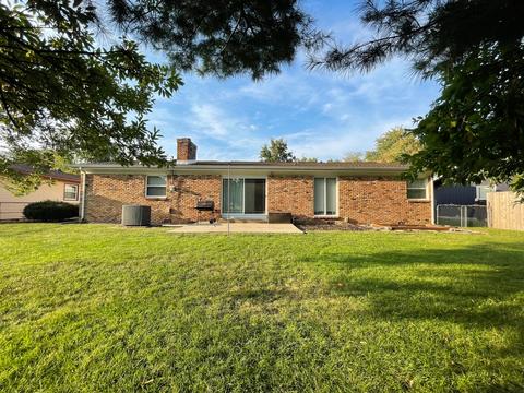 1209 Devonshire Dr, Champaign, IL 61821 photo 25