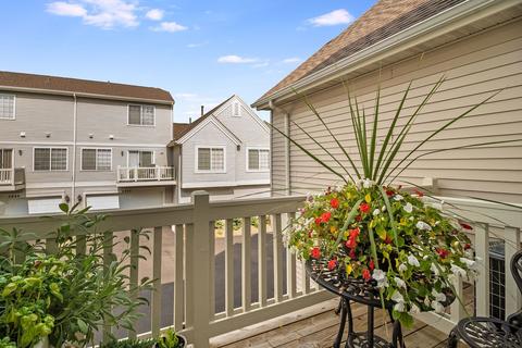 2432 Daybreak Ct, Elgin, IL 60123 photo 15
