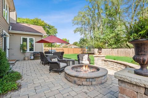 2023 Gladstone Dr, Wheaton, IL 60189 photo 32