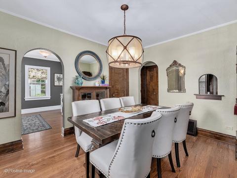 528 E Willow Ave, Wheaton, IL 60187 photo 5
