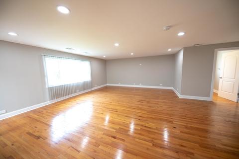 1722 E Aztec Ln, Mount Prospect, IL 60056 photo 8