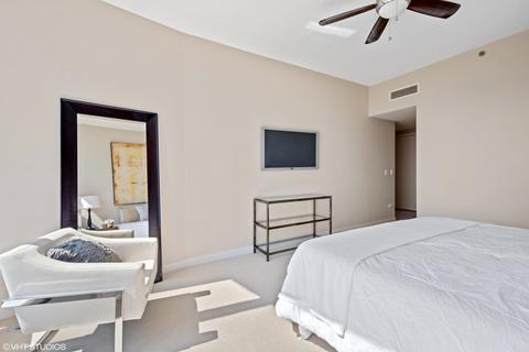 60 E Monroe St #5103, Chicago, IL 60603 photo 11