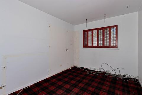9353 Maple Ln, Des Plaines, IL 60016 photo 17