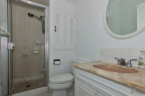 9353 Maple Ln, Des Plaines, IL 60016 photo 22