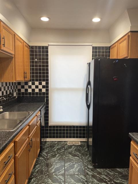 1824 Sessions Walk, Hoffman Estates, IL 60169 photo 8