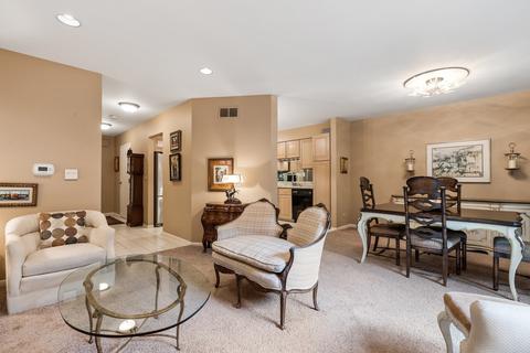 1838 Chestnut Ave, Glenview, IL 60025 photo 4