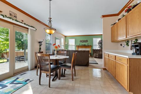581 Lake Cornish Way, Algonquin, IL 60102 photo 8