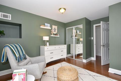 311 E 3rd St, Elmhurst, IL 60126 photo 23