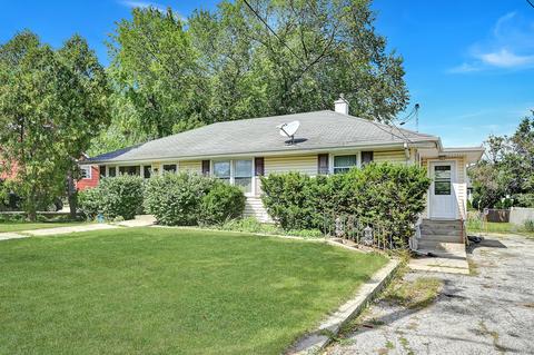 300 E Maple Ave, Roselle, IL 60172 photo 1