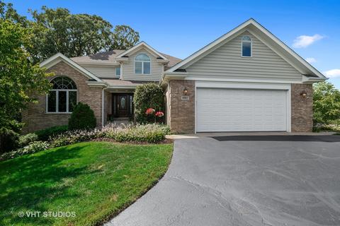 8901 Alamonte Dr, Spring Grove, IL 60081 photo 2
