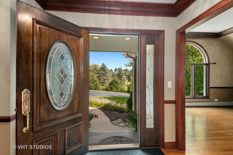 8901 Alamonte Dr, Spring Grove, IL 60081 photo 3