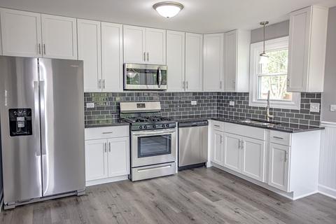 626 Willow Rd, Matteson, IL 60443 photo 3