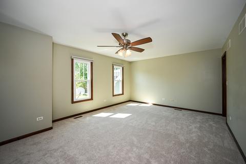1919 Emily Ct, Wheaton, IL 60187 photo 22