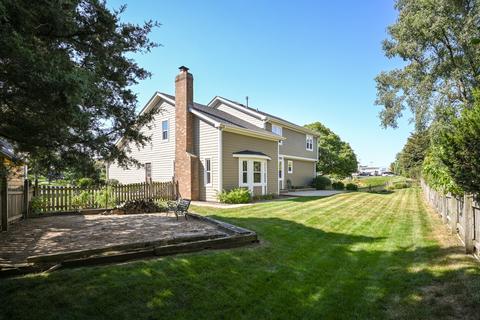 1919 Emily Ct, Wheaton, IL 60187 photo 40
