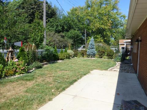 15 Sylvan Ln, Bloomington, IL 61701 photo 32