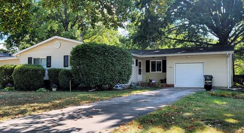 905 E Sunnycrest Dr, Urbana, IL 61801 photo 1