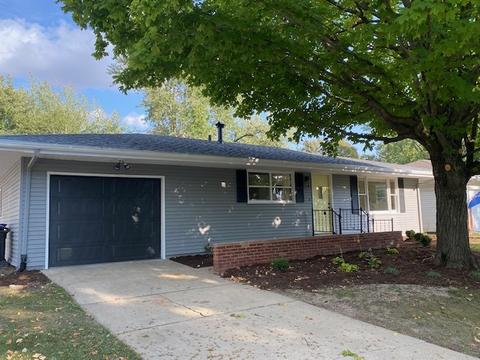 1211 Rutledge Rd, Bloomington, IL 61704 photo 2