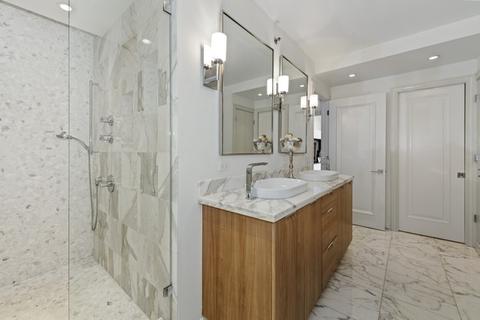 180 E Pearson St #6601, Chicago, IL 60611 photo 21