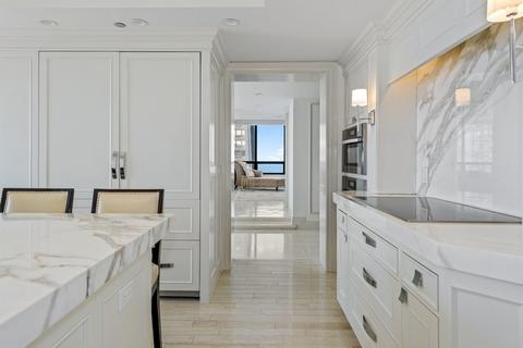 180 E Pearson St #6601, Chicago, IL 60611 photo 13