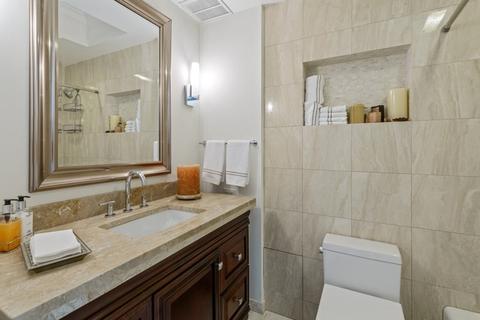 180 E Pearson St #6601, Chicago, IL 60611 photo 25