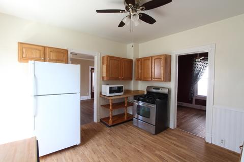 512 S Evans St, Bloomington, IL 61701 photo 13