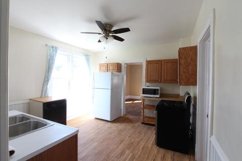 512 S Evans St, Bloomington, IL 61701 photo 12