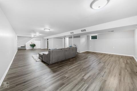 423 S Morgan Ave, Wheaton, IL 60187 photo 10