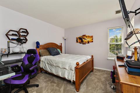 275 Grandview Ct, Algonquin, IL 60102 photo 11