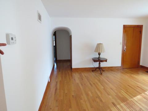 53 S Union St, Elgin, IL 60123 photo 10