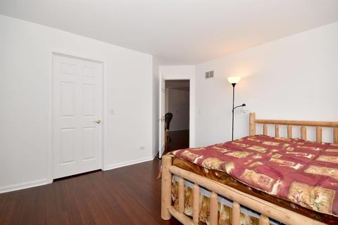 702 Meadow Dr, Des Plaines, IL 60016 photo 32