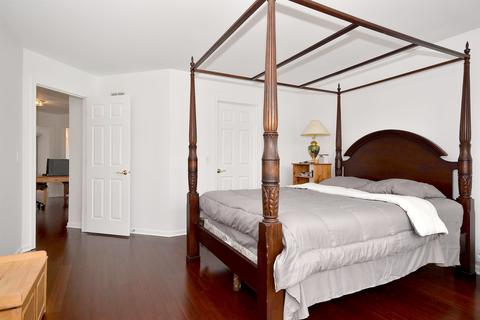 702 Meadow Dr, Des Plaines, IL 60016 photo 34