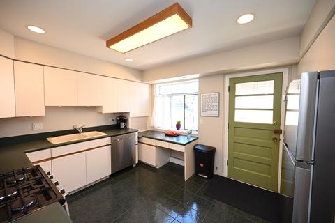 822 Dodge Ave, Evanston, IL 60202 photo 8