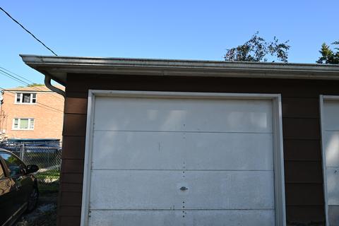 822 Dodge Ave, Evanston, IL 60202 photo 17