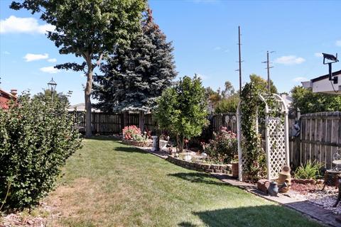 401 Wildberry Dr, Normal, IL 61761 photo 31