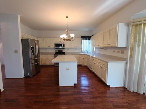 701 N Fourth Ave, Addison, IL 60101 photo 7