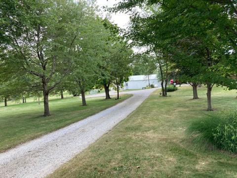 7975 E 1425 North Rd, Bloomington, IL 61705 photo 3